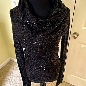 Donna Karan cashmere long sleeve cowl neck sweater with sequin detail size small